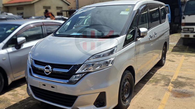 2016 NISSAN SERENA