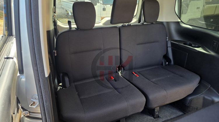 2016 NISSAN SERENA