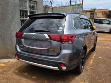 2017 MITSUBISHI OUTLANDER