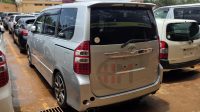 2013 TOYOTA NOAH GS